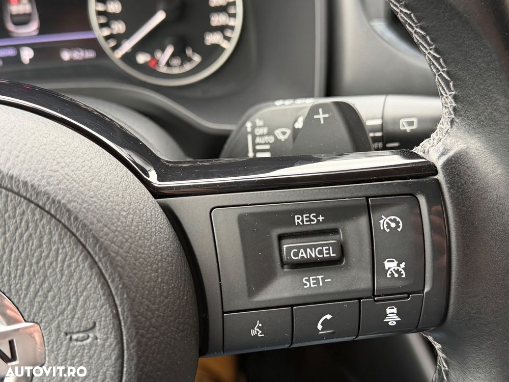 Nissan Qashqai 1.3 DIG-T MHEV Xtronic N-Connecta - 26