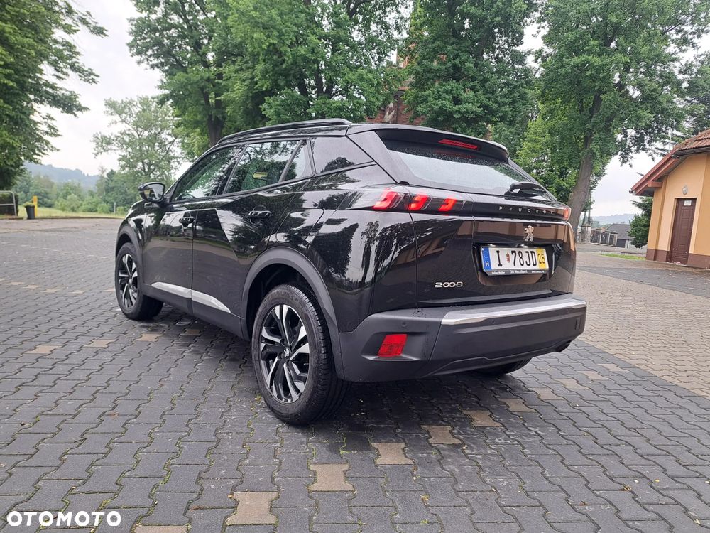 Peugeot 2008 1.2 Pure Tech GPF Active S&S - 16
