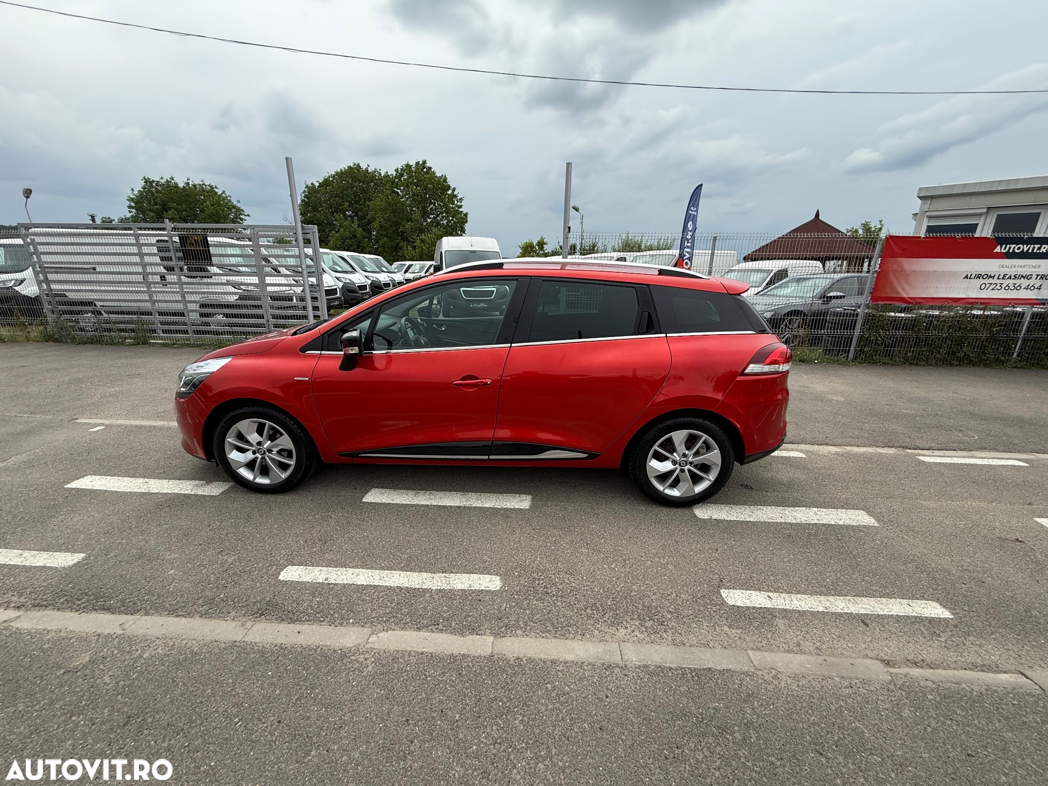Renault Clio dCi 90 Limited - 8