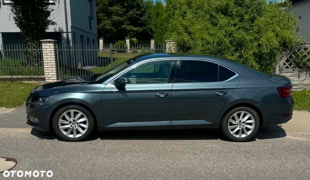 Skoda Superb - 2