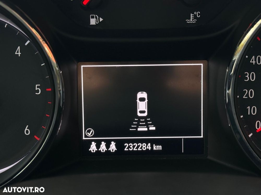 Opel Astra 1.6 D (CDTI) Edition - 12
