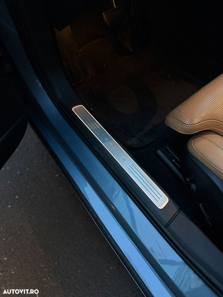 Volvo S90 D4 Inscription - 32