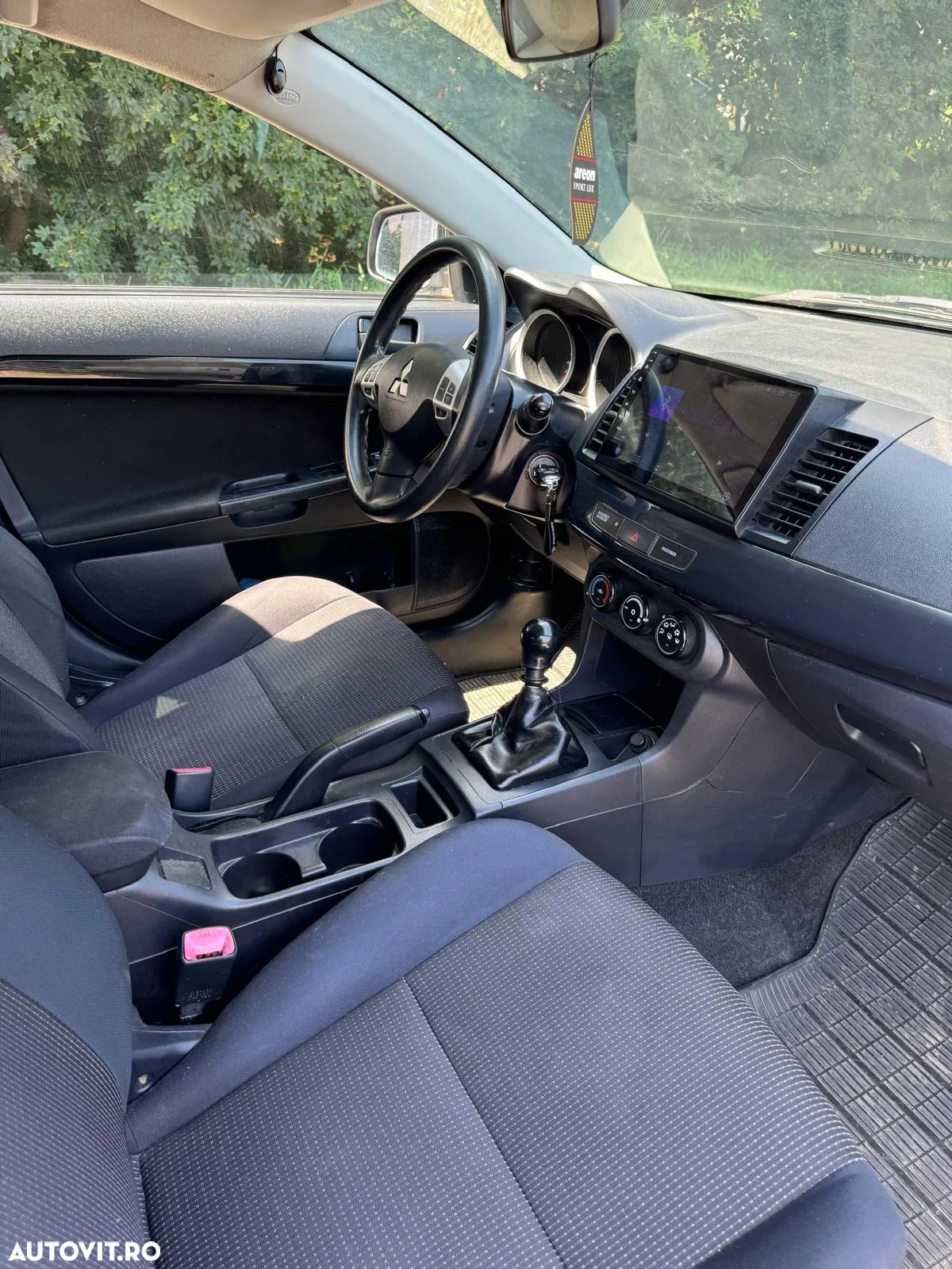 Mitsubishi Lancer - 4