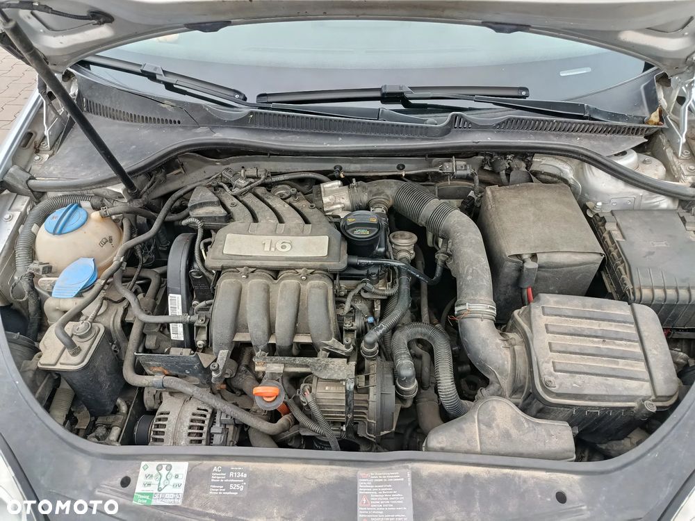 Volkswagen Golf 1.6 Trendline - 14