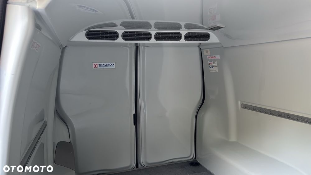 Volkswagen Transporter T6 - 22