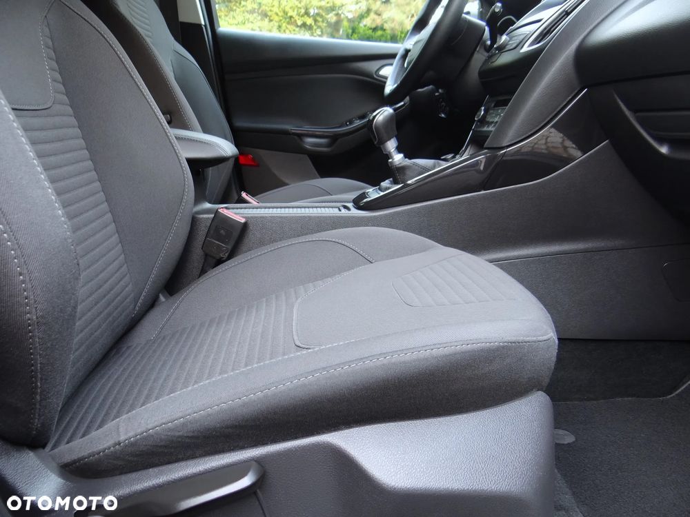 Ford Focus 1.0 EcoBoost Titanium ASS - 7