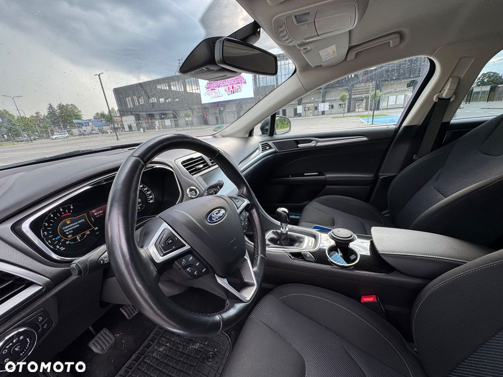 Ford Mondeo 2.0 TDCi STart-Stopp Titanium - 9