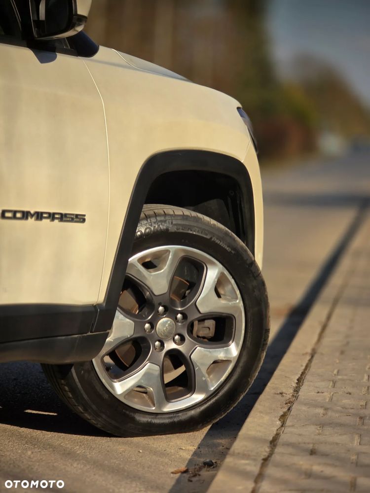 Jeep Compass 2.0 MJD Limited 4WD S&S - 38