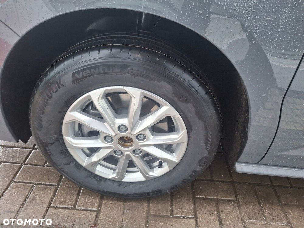 Volkswagen Multivan - 10