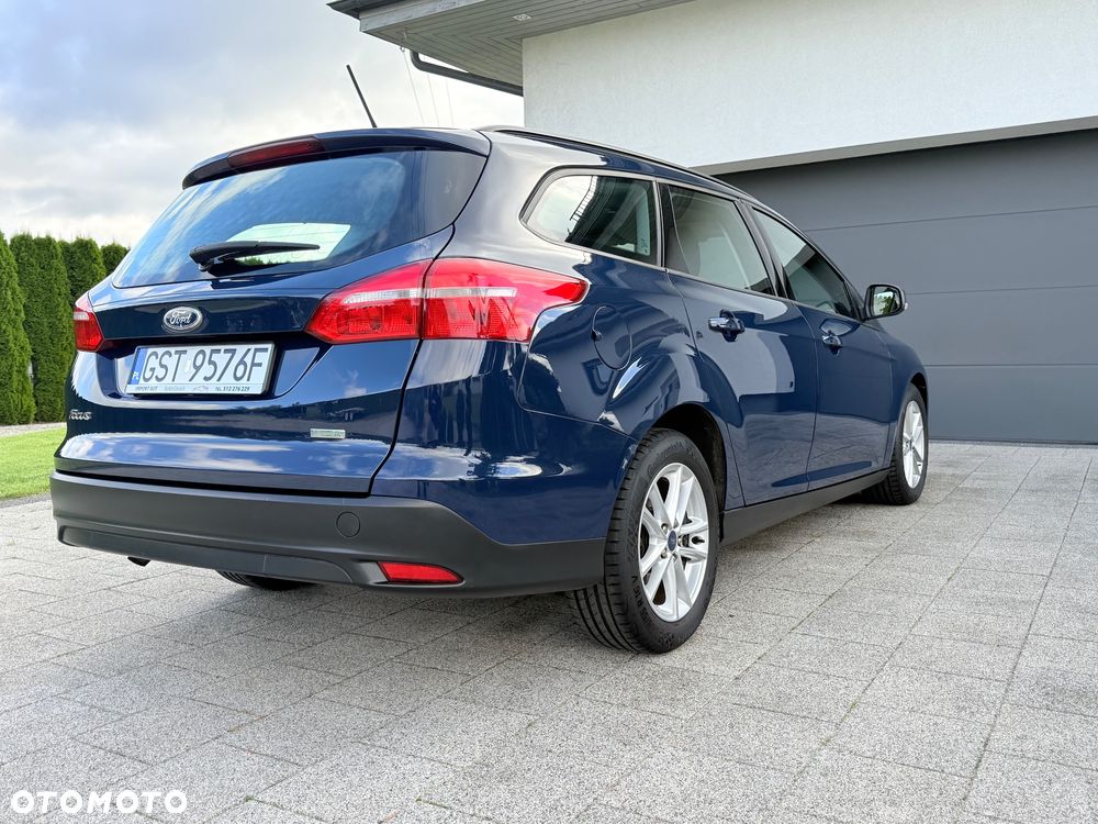 Ford Focus - 37