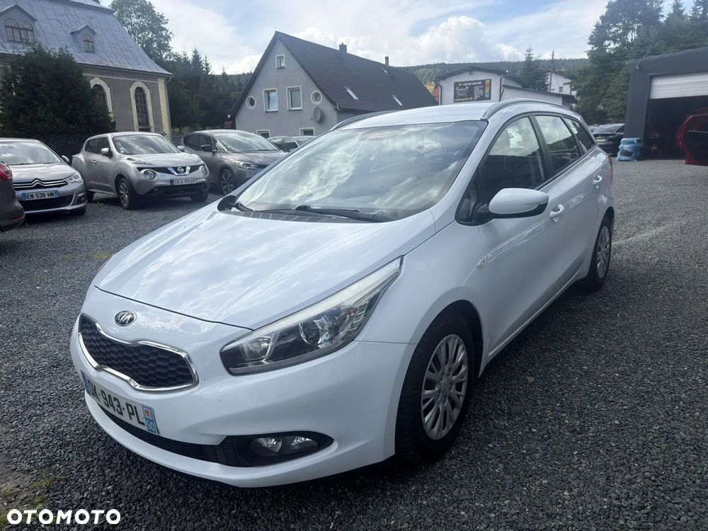 Kia Ceed - 1