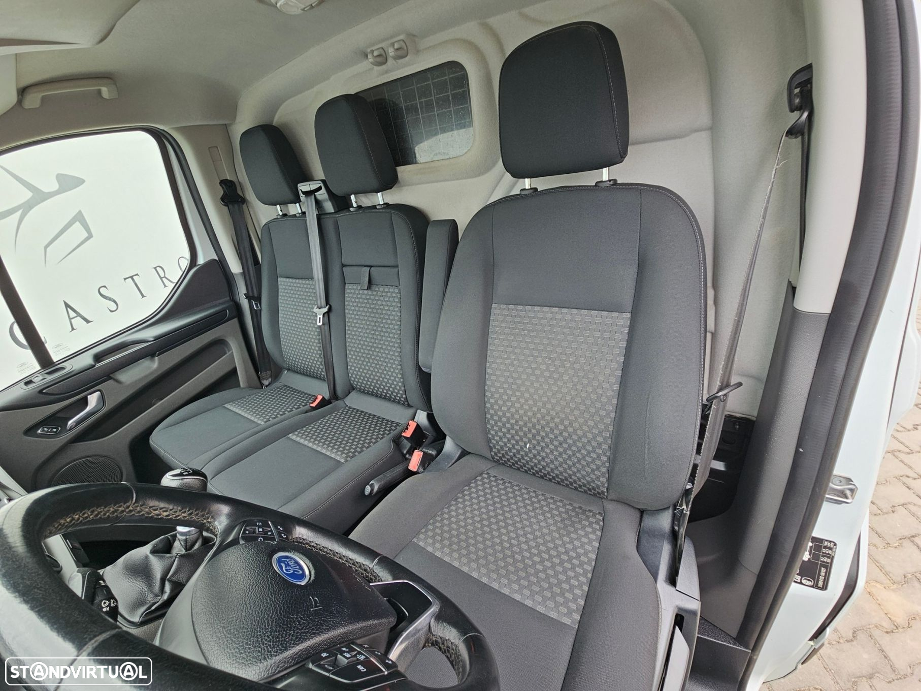 Ford Transit Custom 300L1 2.0 H1-T.B.Ambiente - 16