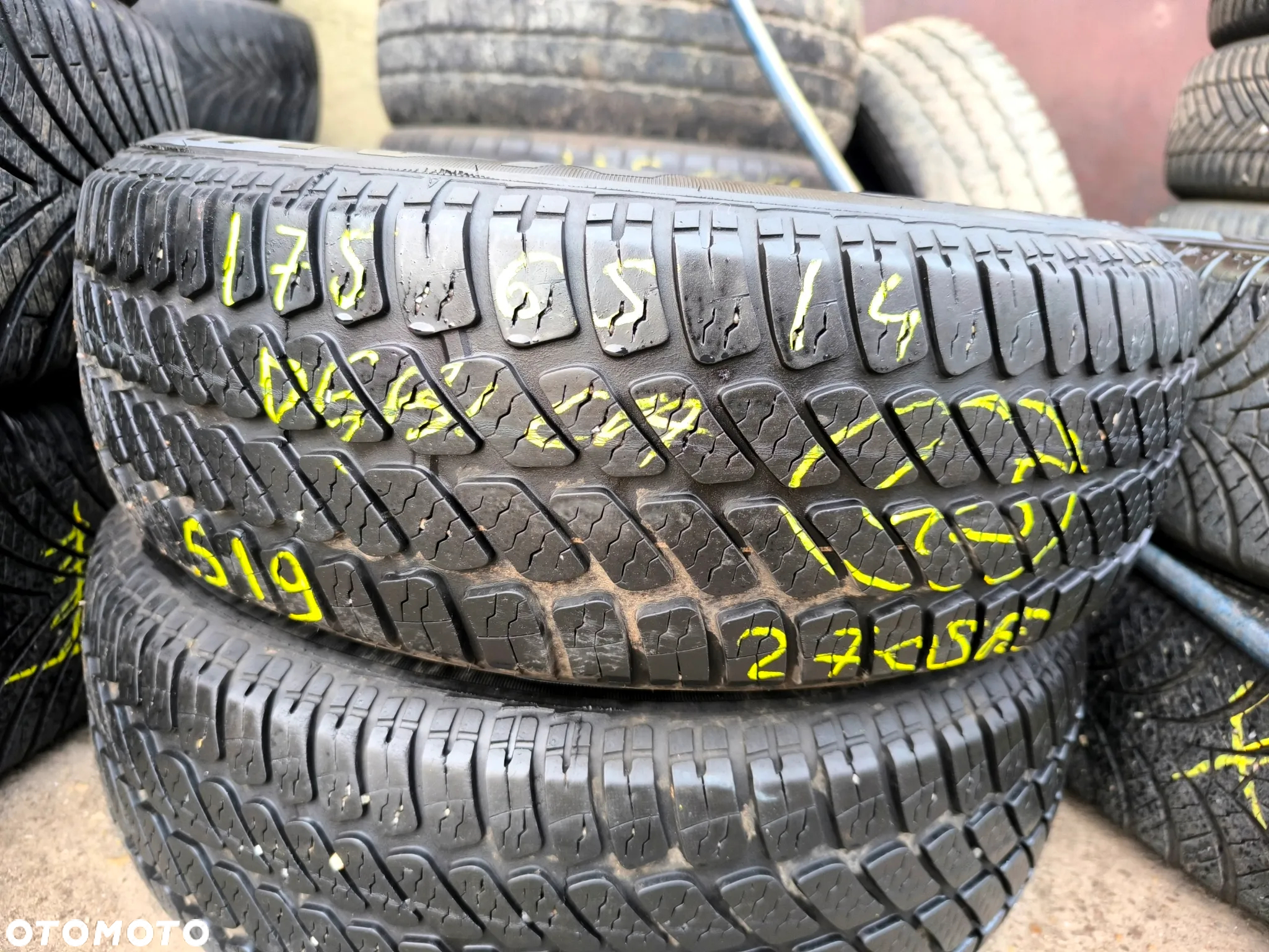 175/65R14 82T Opony Całoroczne Wielosezonowe DĘBICA NAVIGATOR 2 5mm Legnica ALU-RAD 175/65 - 2