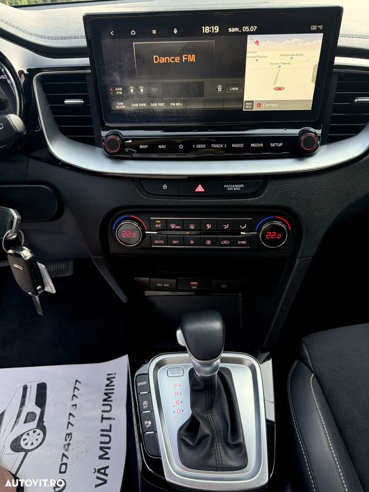 Kia Ceed 1.6 DSL 7DCT HP GT Line - 26