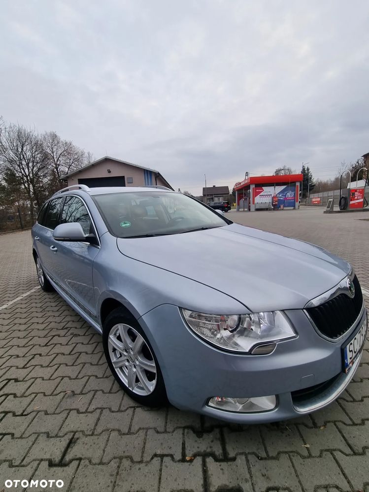 Skoda Superb 2.0 TDI Platinum - 13