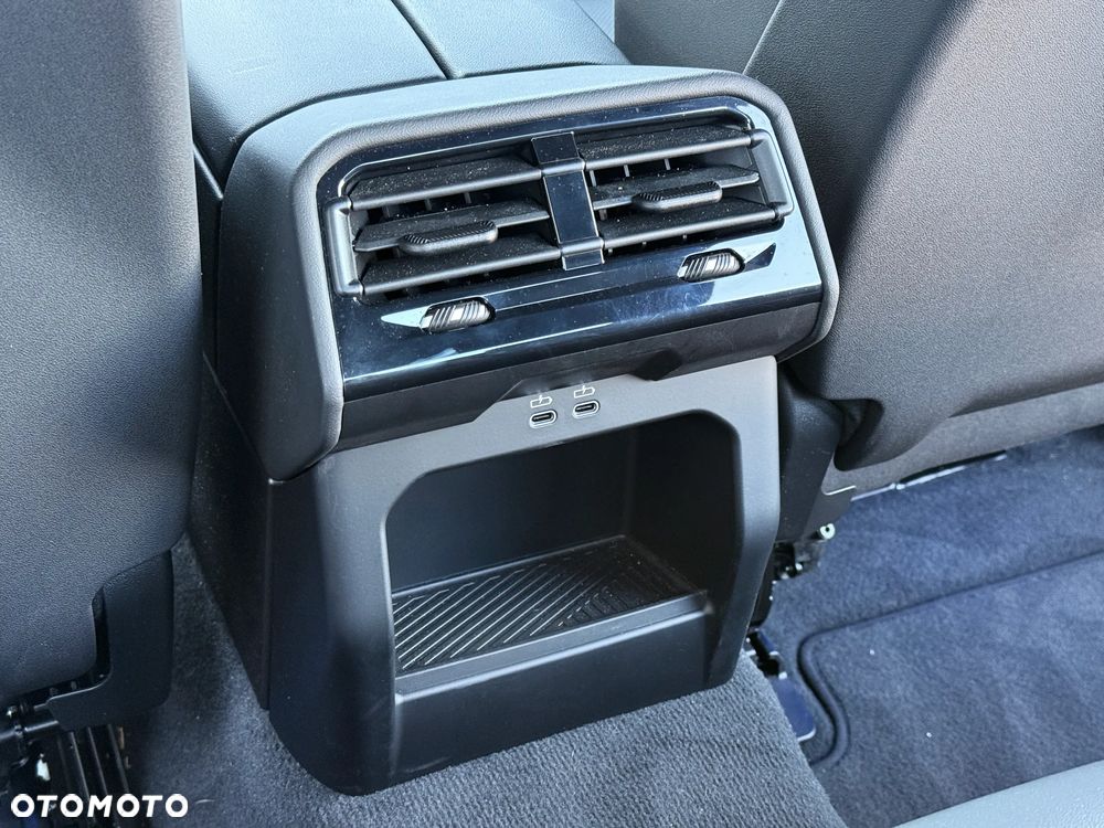 BMW Seria 5 520d - 31