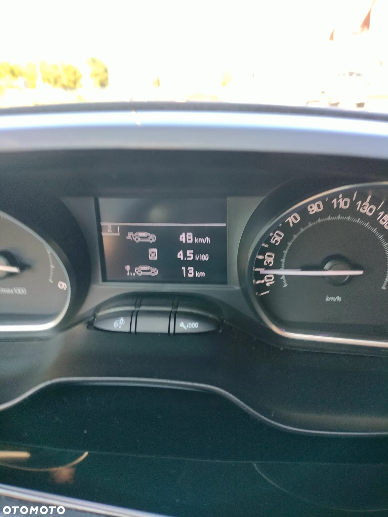 Peugeot 208 1.6 BlueHDi Active - 12