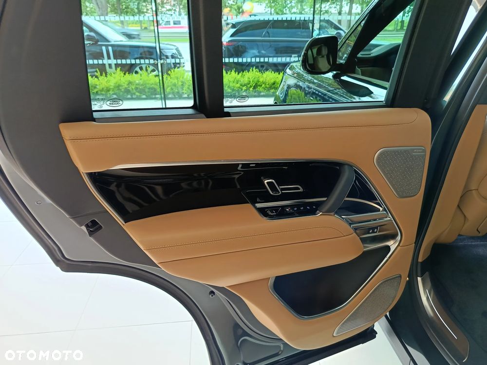 Land Rover Range Rover - 19