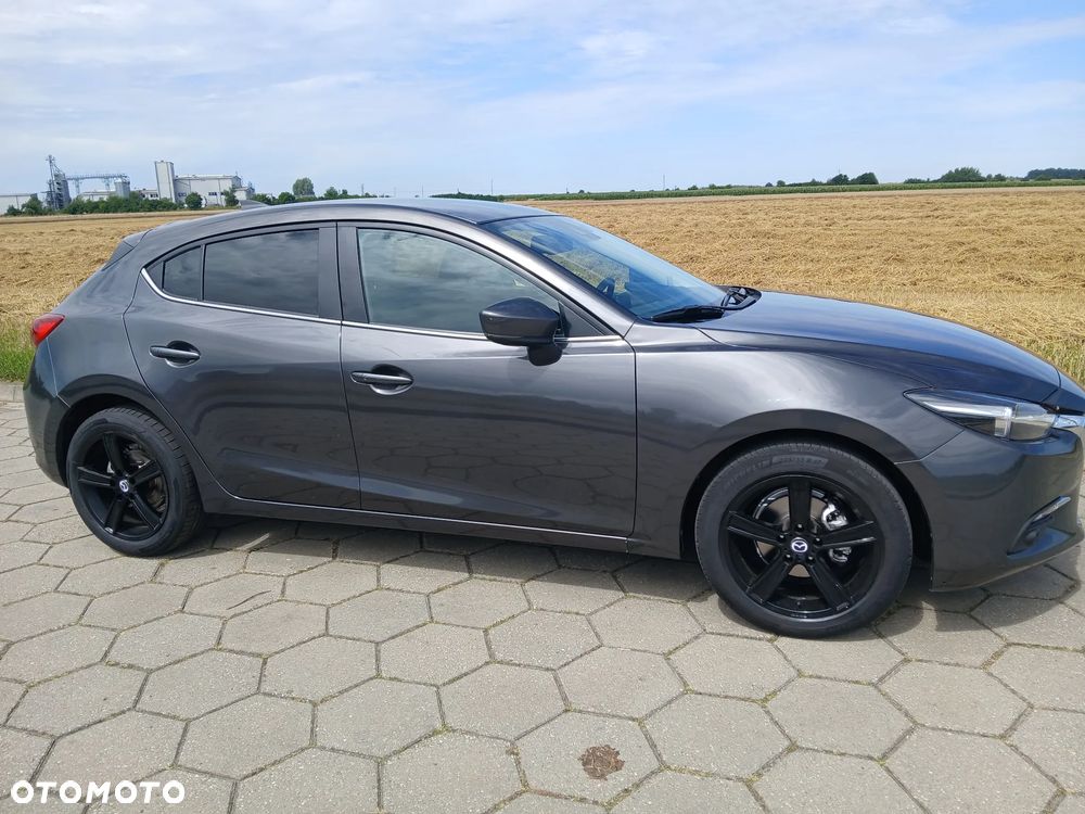 Mazda 3 - 9