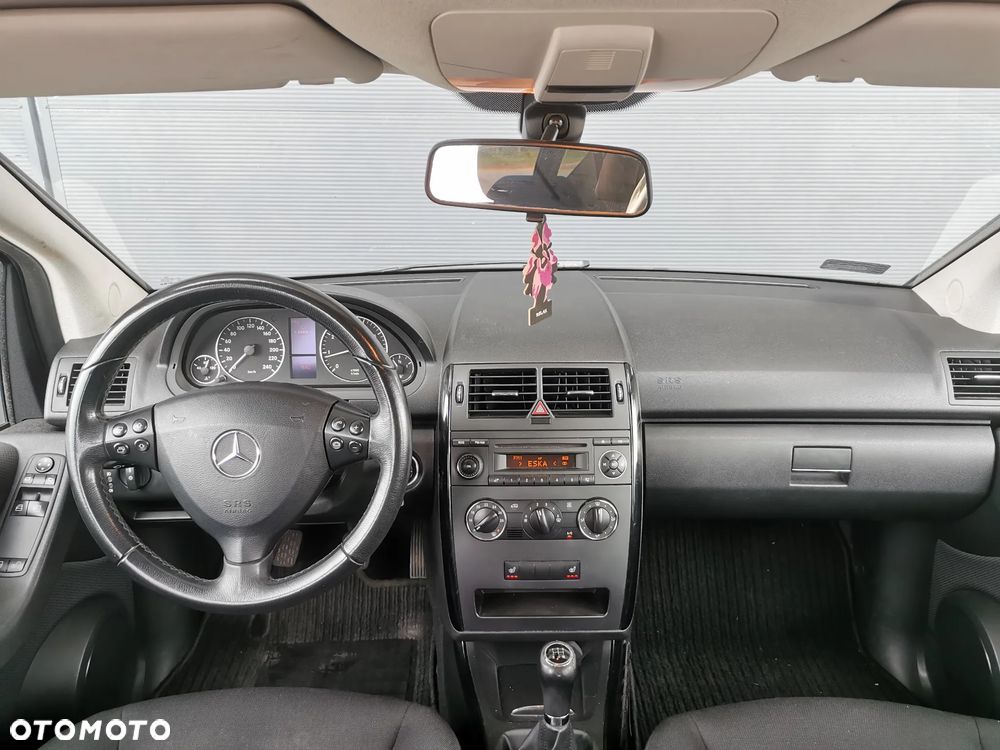 Mercedes-Benz Klāsa A 2009 photo 5