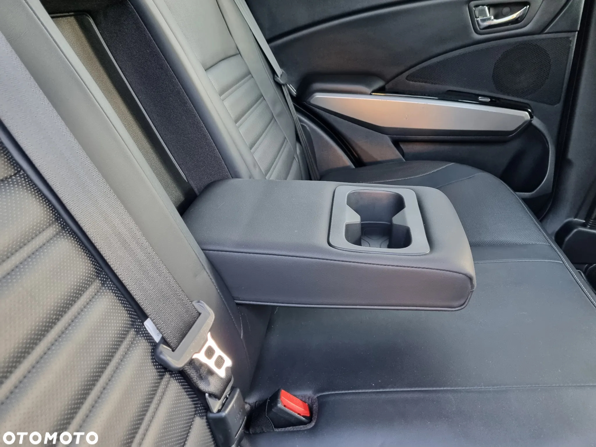 SsangYong/KGM Tivoli 1.6 Sapphire - 21