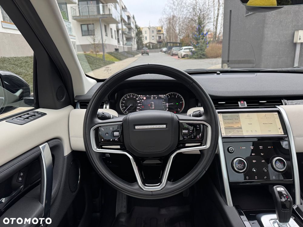 Land Rover Discovery Sport - 19