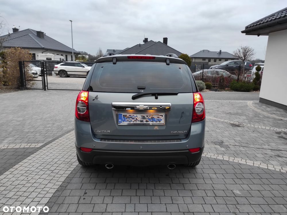 Chevrolet Captiva 2.4 2WD Travel Edition - 5