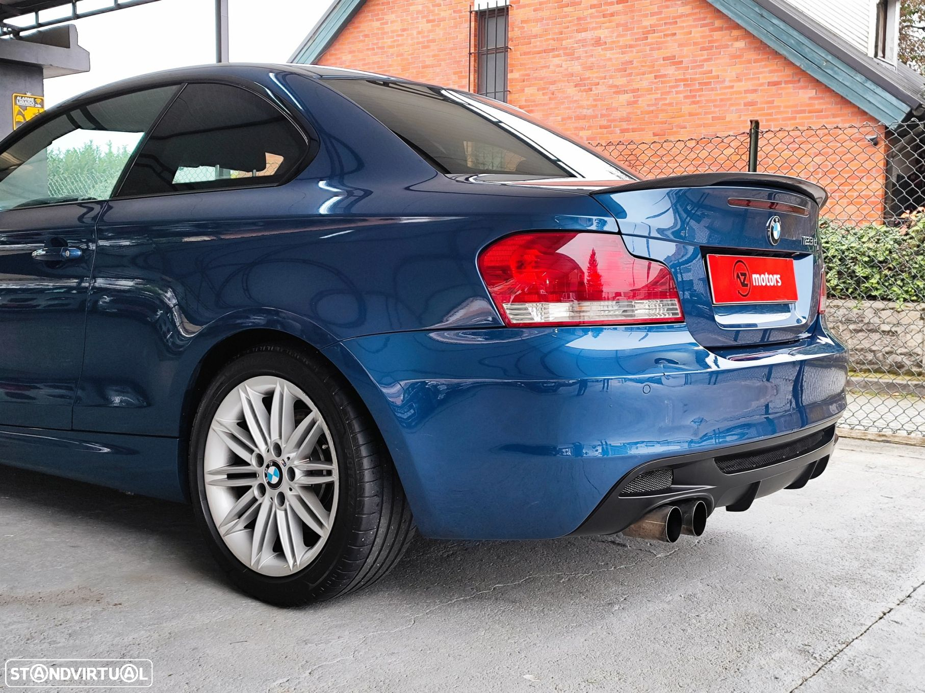 BMW 123 d - 8