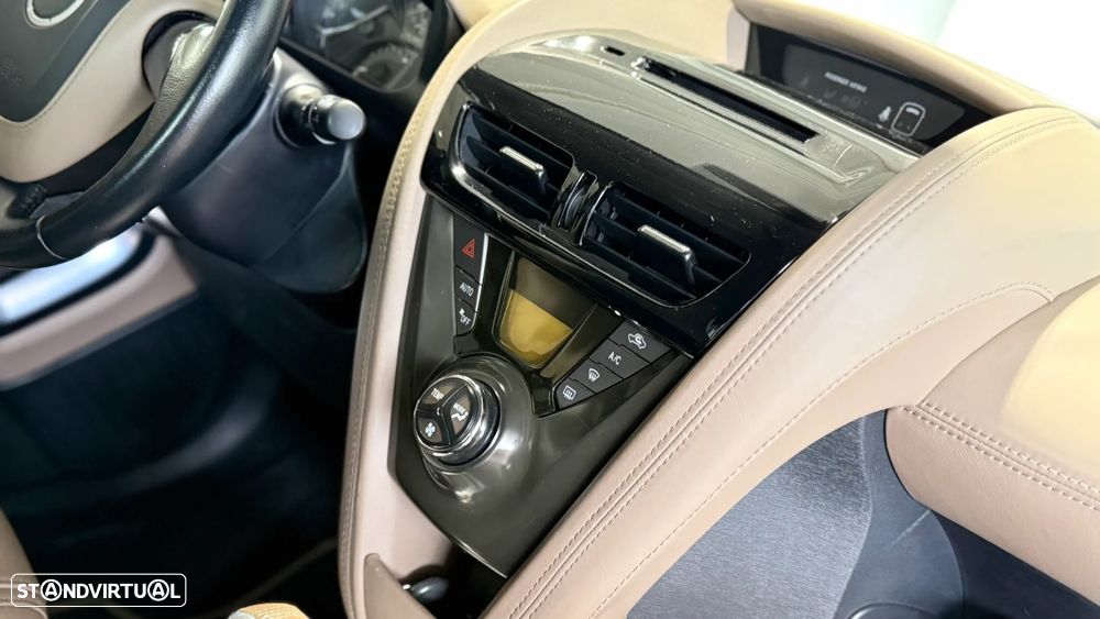 Aston Martin Cygnet - 22