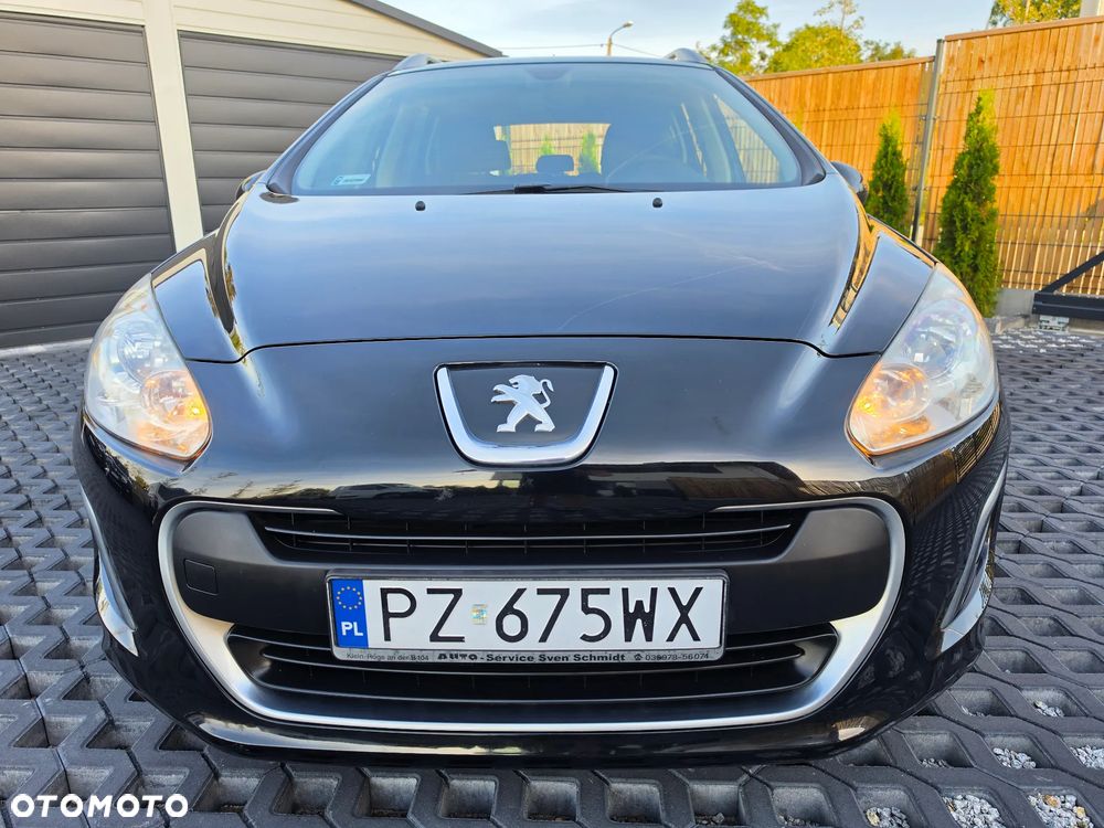 Peugeot 308 100 VTi Urban Move First Edition - 2