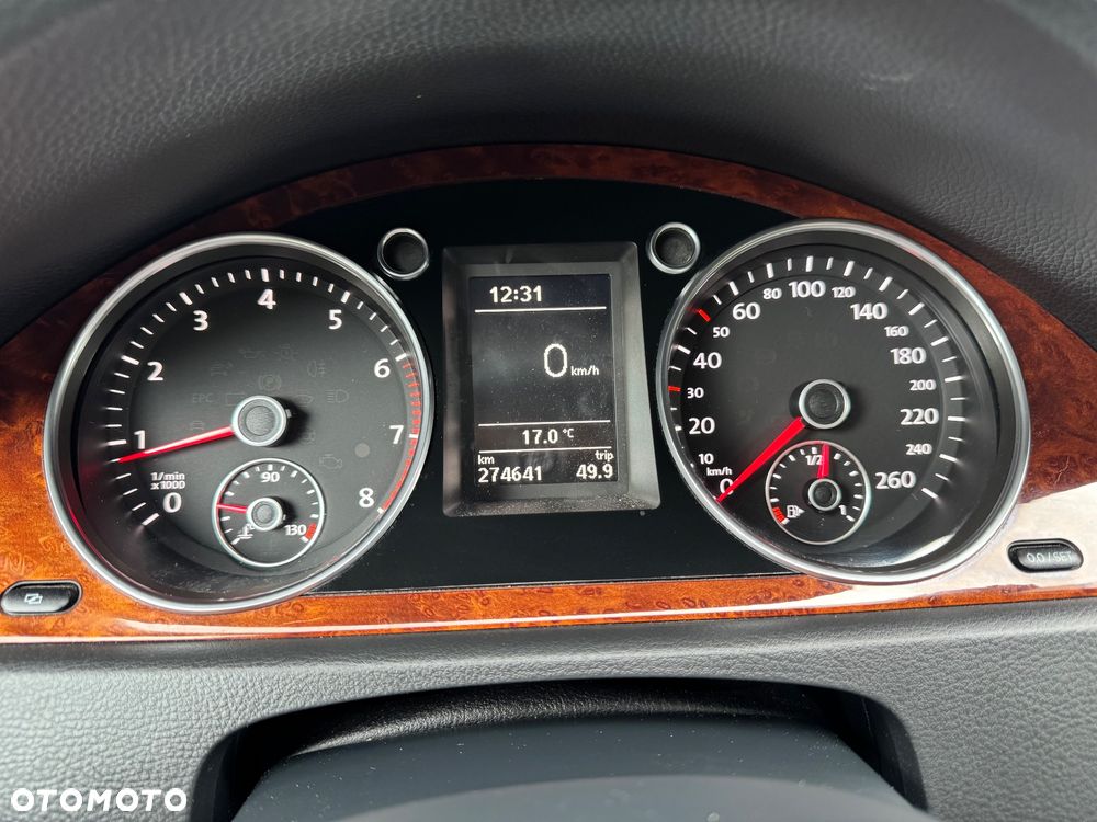 Volkswagen Passat 2.0 TSI Highline - 9