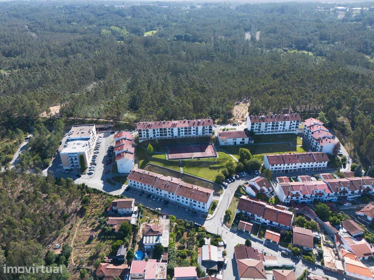 Apartamento T4 na Pampilhosa – Excelente Estado de ConservaçãO - Grande imagem: 5/45