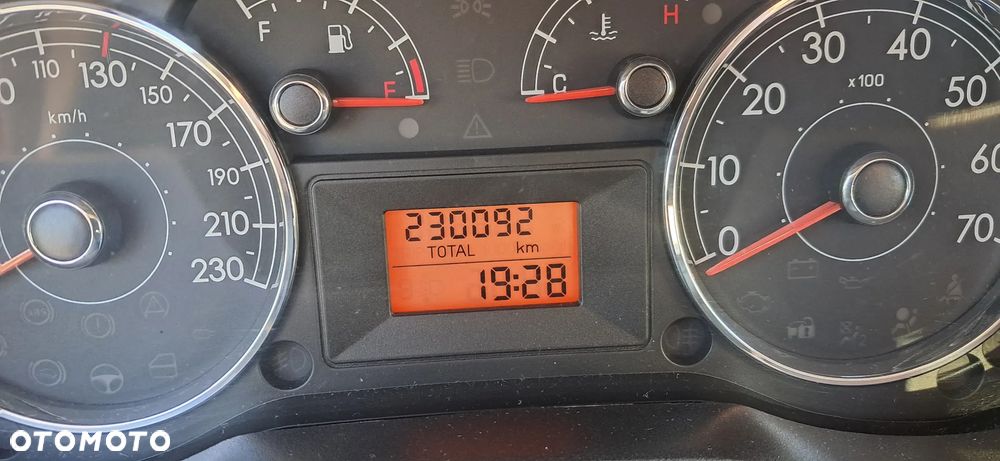 Fiat Grande Punto 1.2 8V Active - 12
