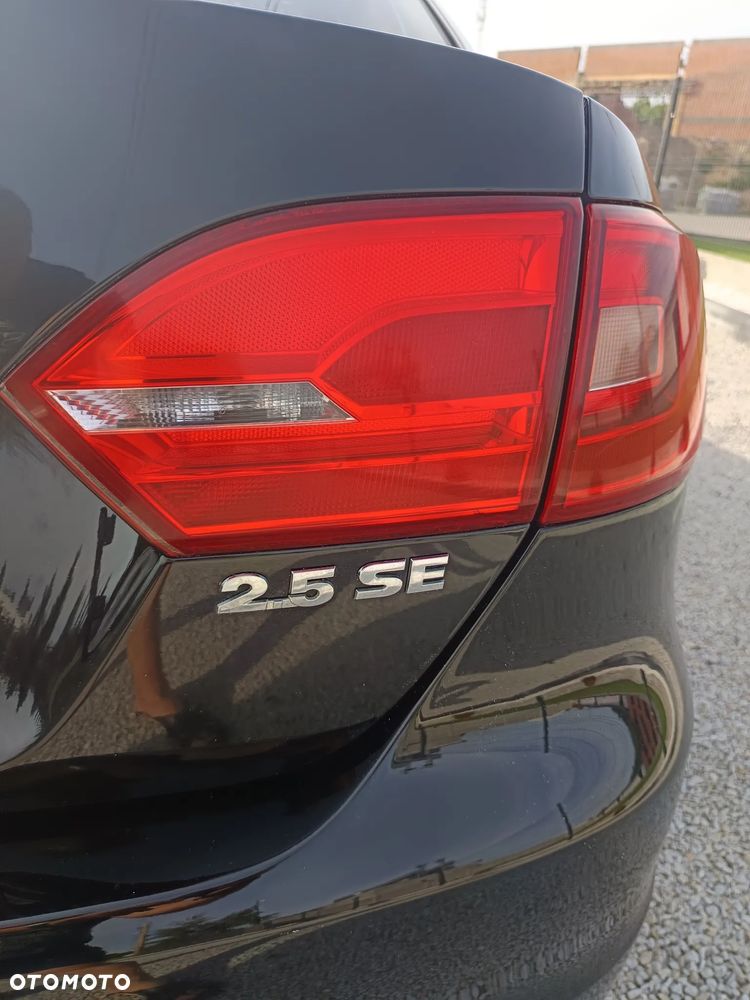 Volkswagen Jetta 2.5 SE - 8