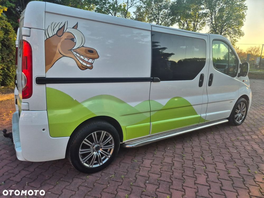 Renault Vivaro - 5