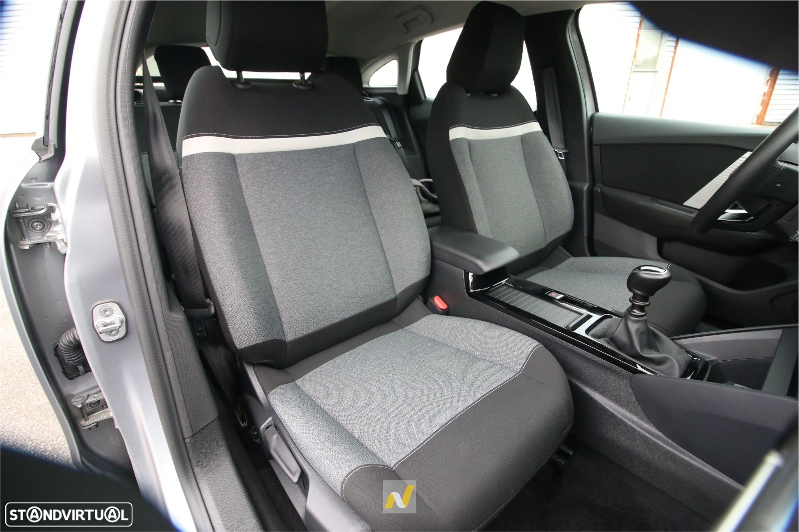 Citroën C4 1.2 PureTech Feel - 11