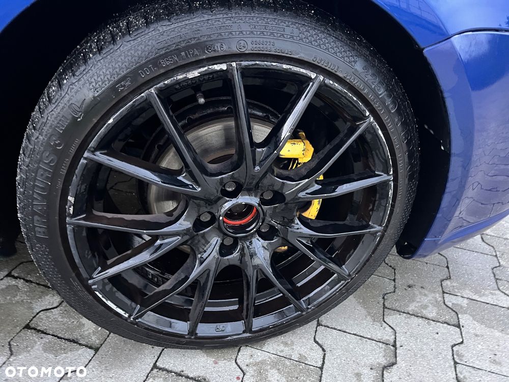 Volkswagen Golf 2.0 TDI DPF GT - 9