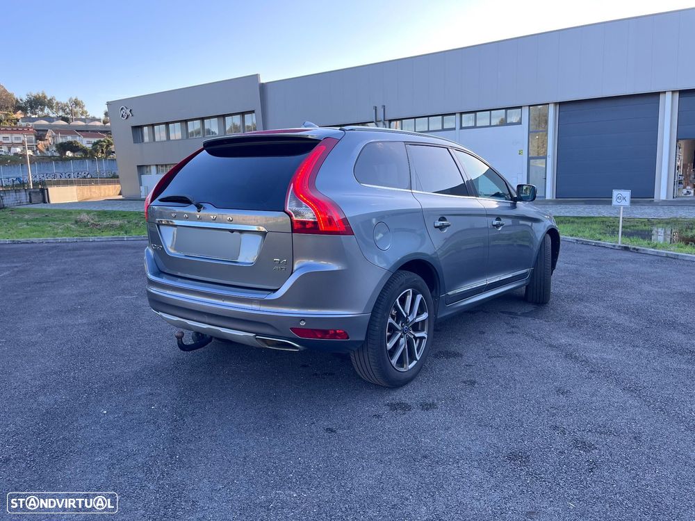 Volvo XC 60 D4 AWD Geartronic Summum - 5