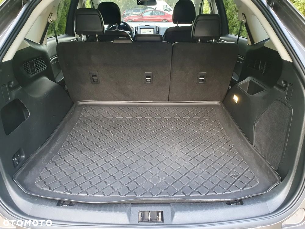 Ford Edge 2.0 EcoBlue Bi-Turbo 4x4 Titanium - 11