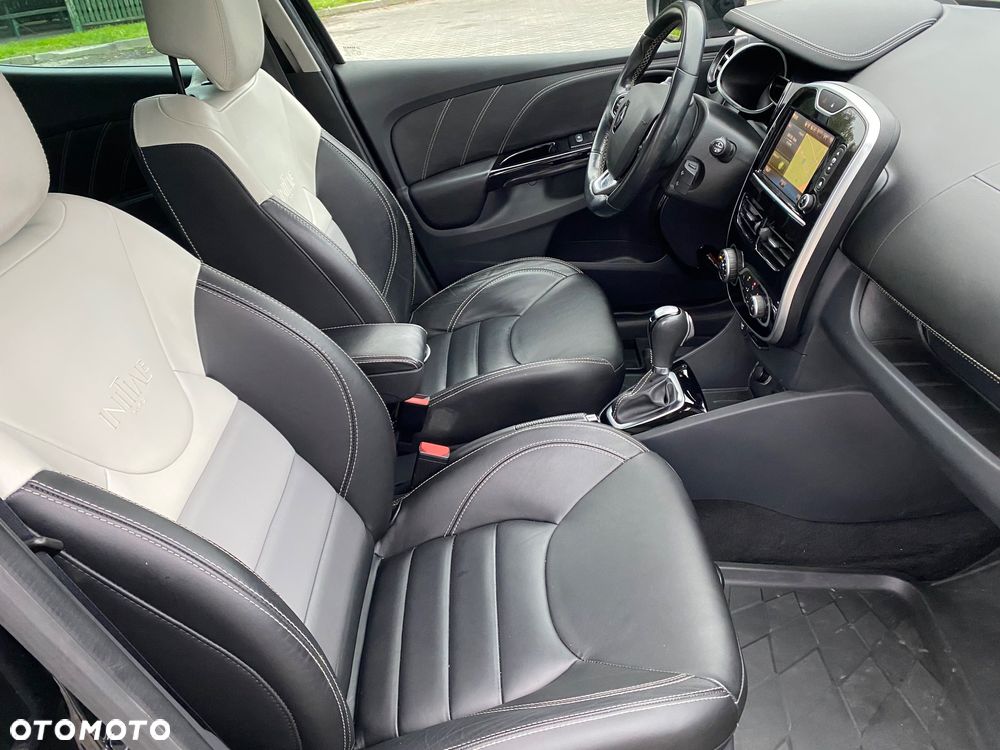 Renault Clio - 15