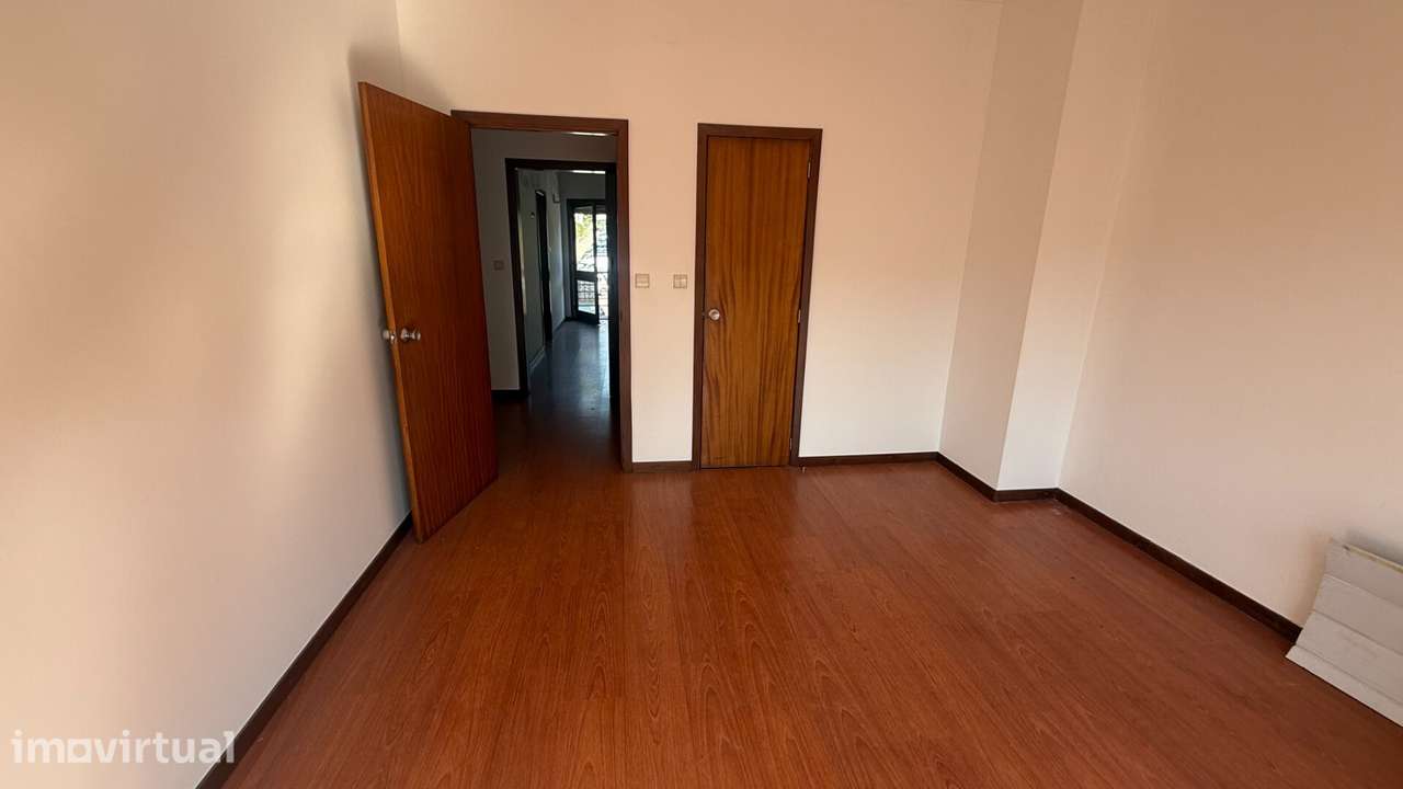 Espaço para Escritórios no Centro de Guimarães - Grande imagem: 3/14