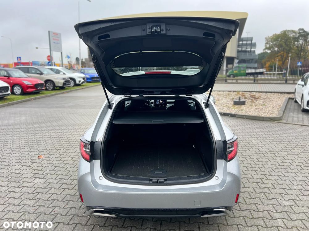 Suzuki Swace 1.8 Hybrid Premium Plus CVT - 20