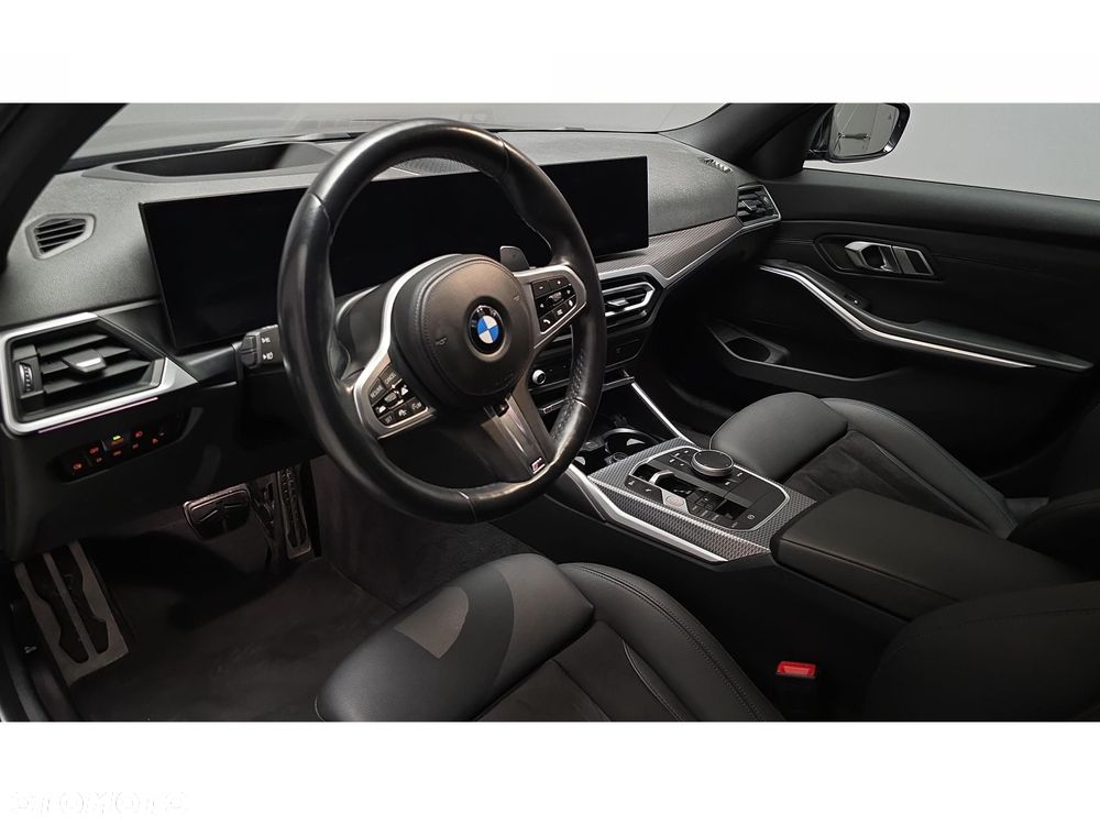 BMW Seria 3 - 16