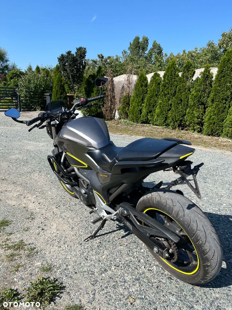 Honda NC - 12