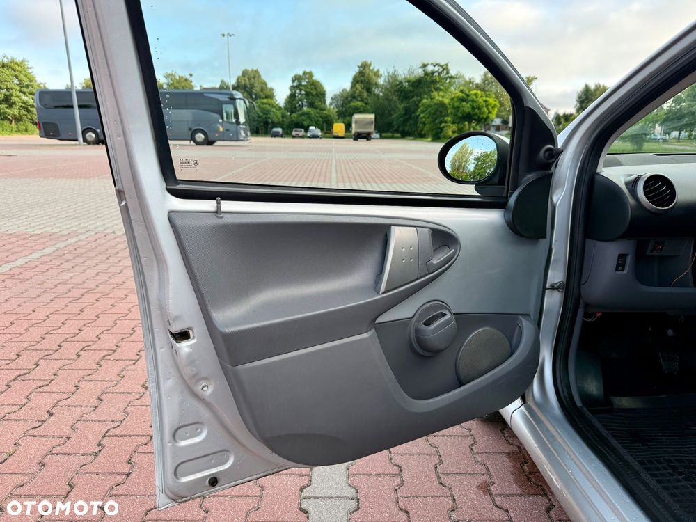Toyota Aygo 1.0 VVT-i Luna MM A/C - 26