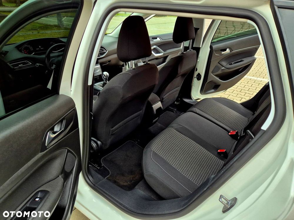Peugeot 308 - 26