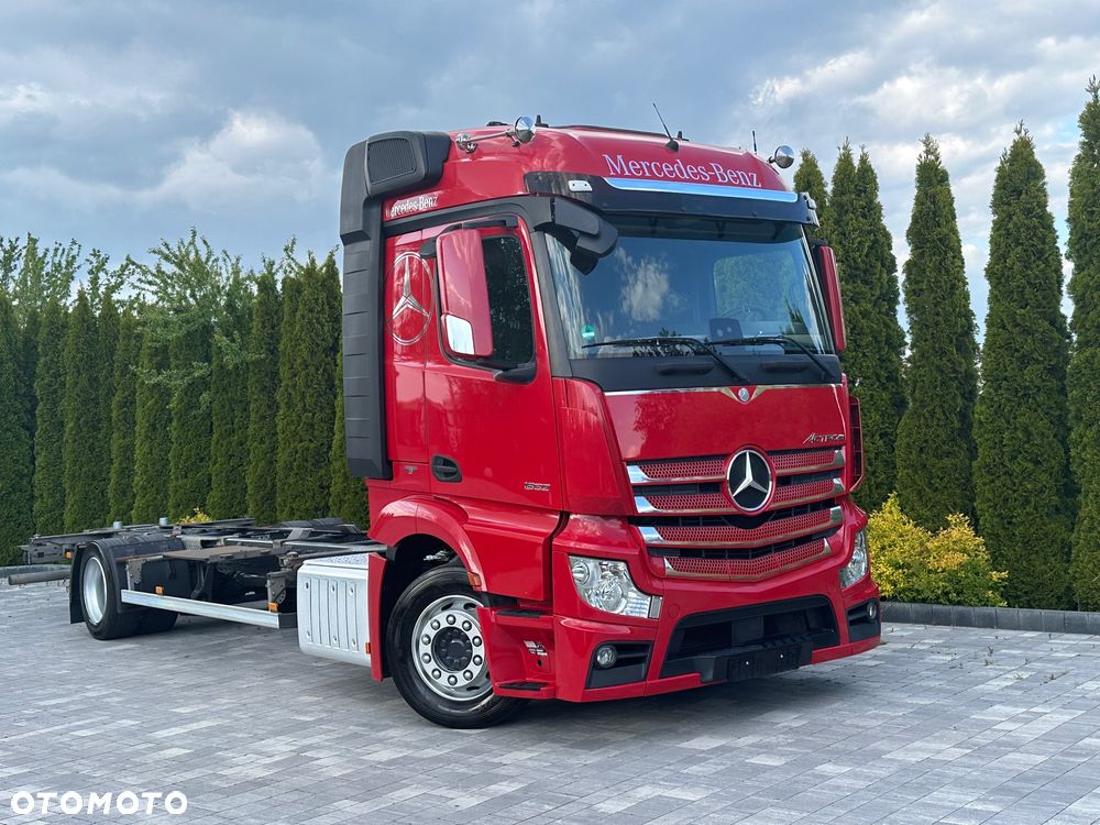 Mercedes-Benz / ACTROS / 1832 / MEGA / BDF / 159 000 tys.km. / - 2
