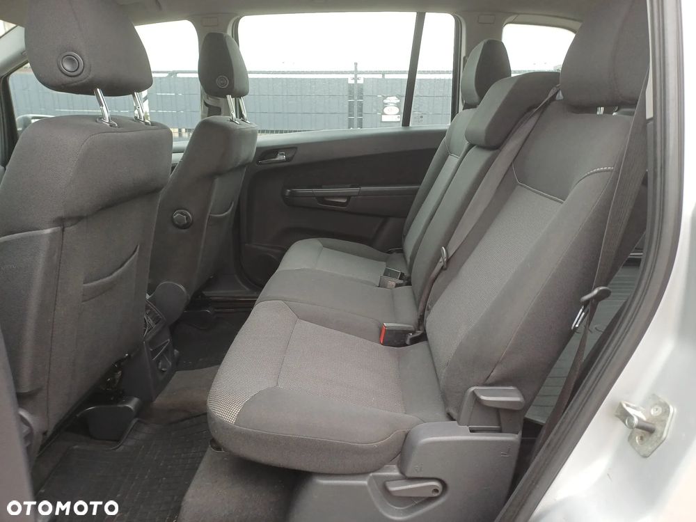 Opel Zafira 1.8 Edition Plus - 12