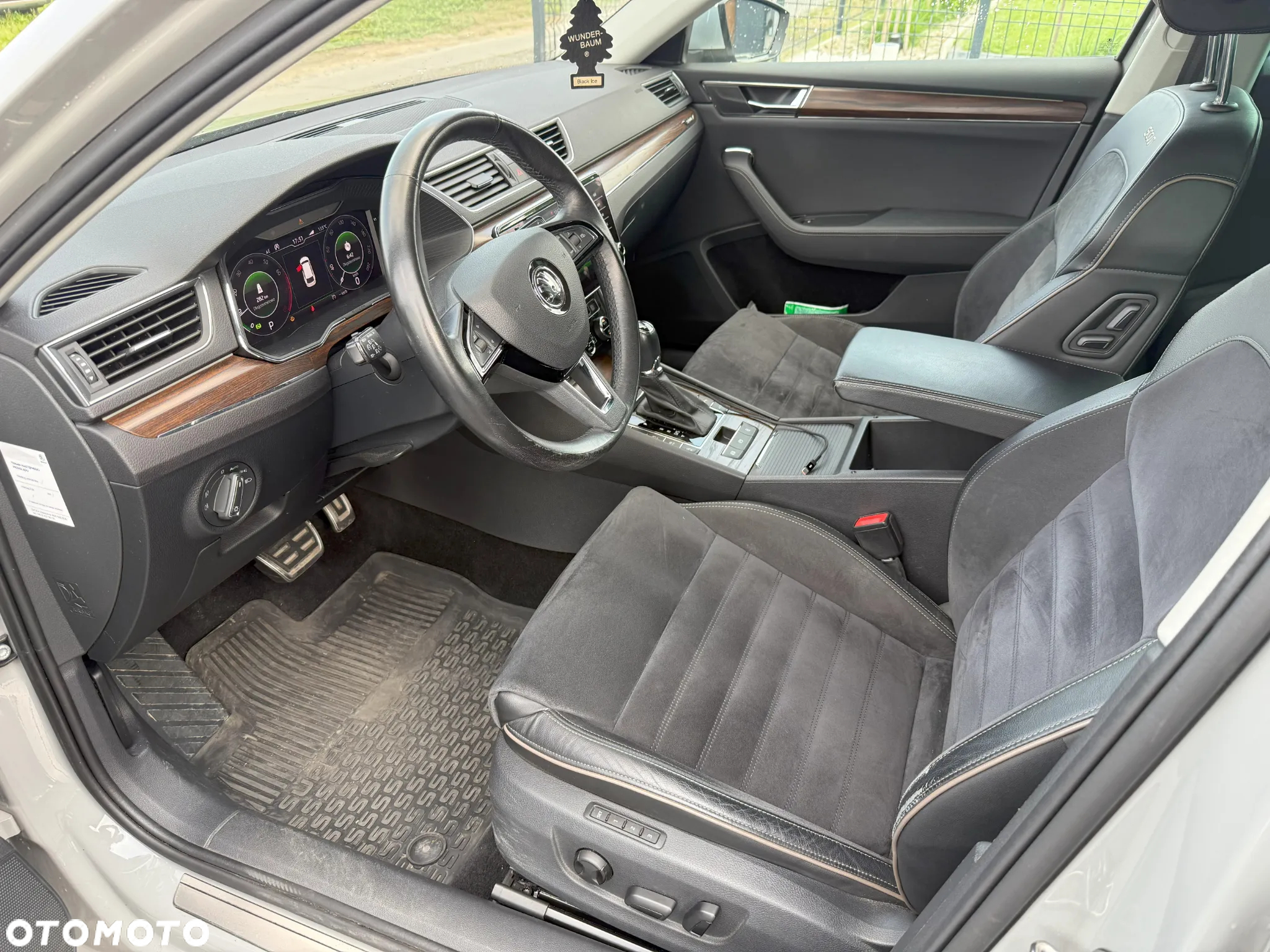 Skoda Superb 2.0 TSI 4x4 Scout DSG - 7
