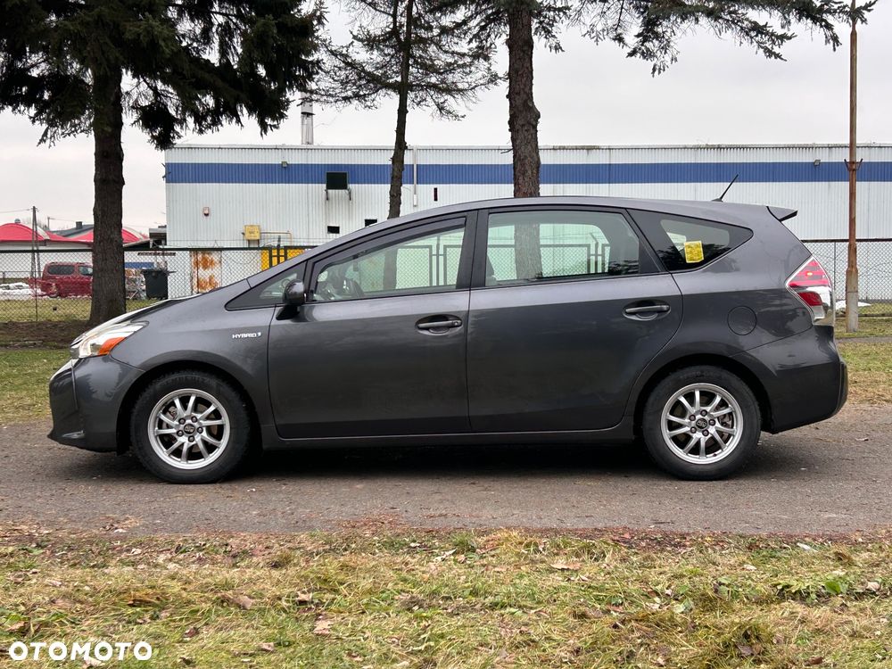 Toyota Prius+ (Hybrid) Comfort - 4